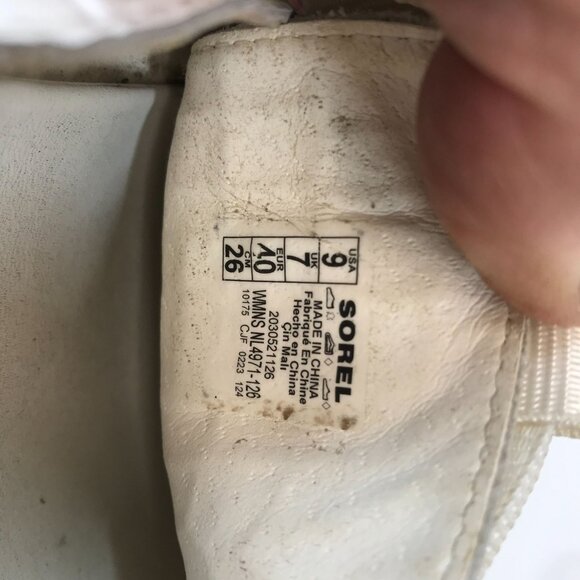 SOREL ~ WOMENS 9 ~ WHITE VIIBE SLIP ON CLOG MULE - Picture 9 of 9